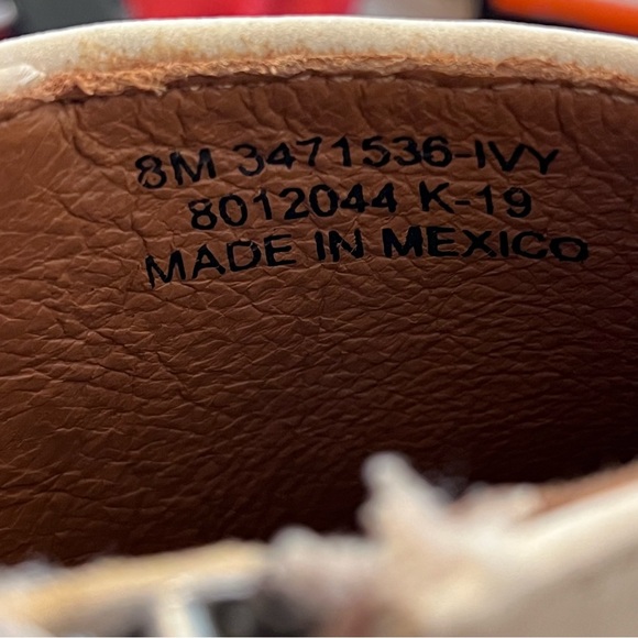 Frye Carson Piping Booties Womens size 8 - Picture 3 of 11